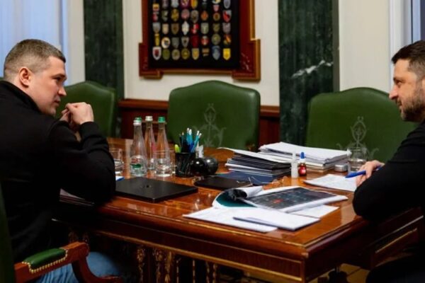 Зеленський 18 липня повідомив про консультації з Федоровим і Сирським