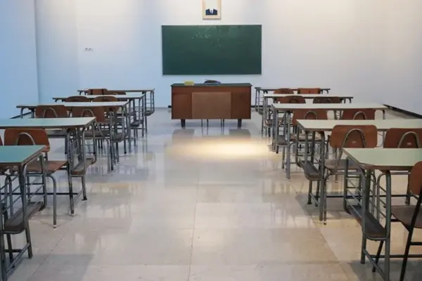 У Харкові на шкільному святі лунали російські твори: складено два протоколи