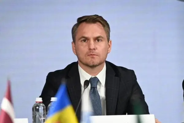 Нічний виїзд, підозра Кривоносу і 120 млн грн застави: числа справи Кравченка