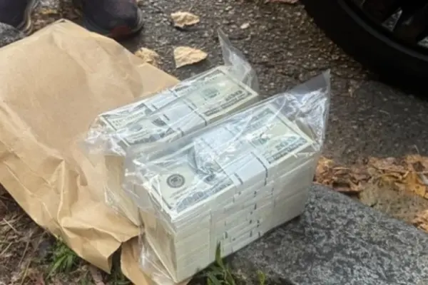 Подружжя підприємців і псевдопрацівник НАБУ: як виникла справа на майже $500 тисяч